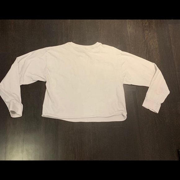 Brandy Melville long sleeve - Picture 2 of 2